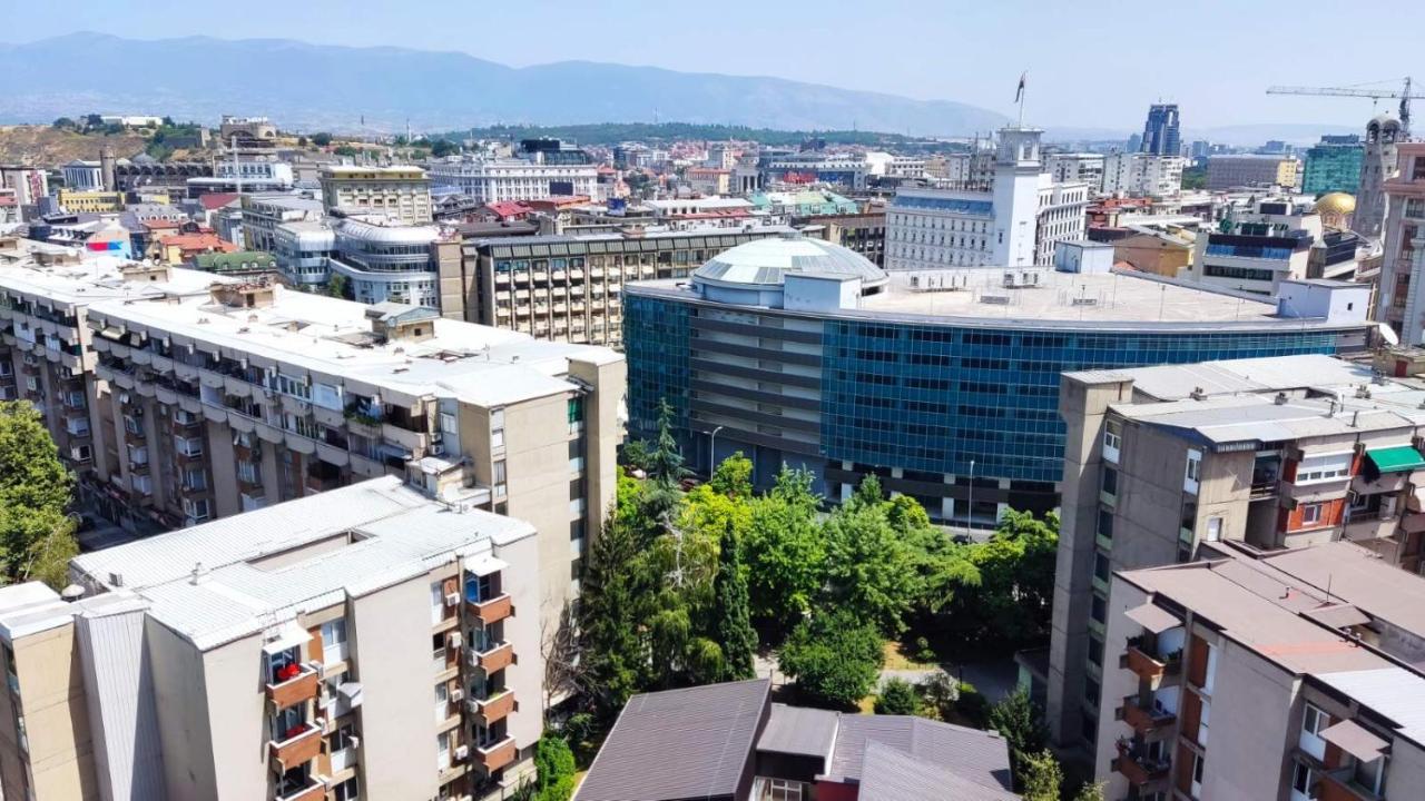 Sky View Luxury Center Skopje Apartments Exterior foto